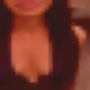 Erika (36 ans) à Aubagne cherche un rencontre cougar maintenant