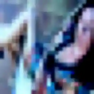 Rejoins Angelique, 19 ans à Aubergenville en t'inscrivant
