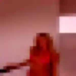 Photo exclusive de Tessa, 24 ans à Aubignan - rencontre coquine
