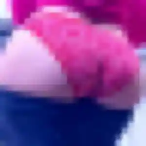 Photo de Lucienne à Auvers-sur-Oise (21 ans) - rencontre cougar discret
