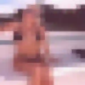 Aisha de Biarritz, 35 ans - rencontre cougar en toute liberté