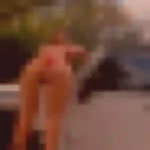 Lina (25 ans) à Blanquefort cherche une rencontre ce soir