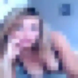 Christine, 31 ans, connectée à Borgo pour une rencontre coquine