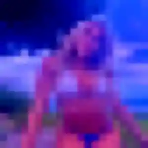 Gwendoline (34 ans) à Bourg-lès-Valence cherche un rencontre cougar ce soir