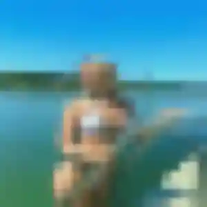 Photo de Eugenie à Bourgoin-Jallieu (21 ans) - rencontre cougar discret