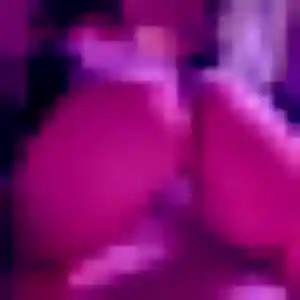 Daphne, fille de 25 ans cherche rencontre cougar à Buc
