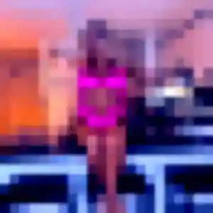 Claire, 42 ans, en ligne à Cannes pour un rencontre cougar