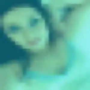 Photo privée de Lou-Anne, 19 ans à Chamonix-Mont-Blanc - rencontre coquine