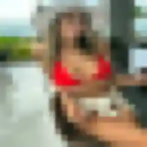 Olga (42 ans) à Champagne-au-Mont-d'Or propose un rencontre cougar ce soir