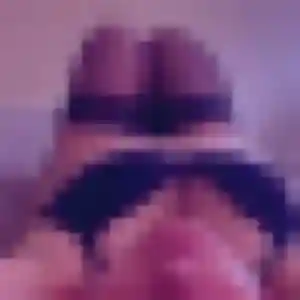Melodie, femme de 22 ans cherche rencontre cougar à Charbonnières-les-Bains