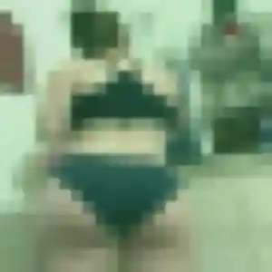 Rencontre Berenice, 38 ans à Châteaugiron en privé