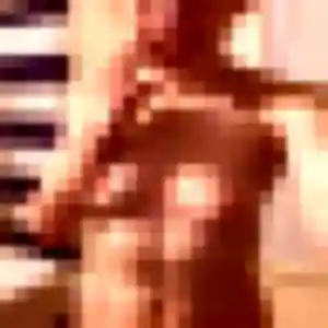Ingrid de Châteauneuf-sur-Loire, 38 ans - rencontre cougar discret