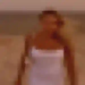 Maud, 22 ans, connectée à Chazelles-sur-Lyon pour une rencontre coquine
