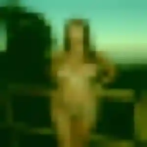 Sexy Isabelle, 20 ans à Chevreuse - la contacter