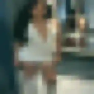 Contacte Lamia, 29 ans à Clamart gratuitement