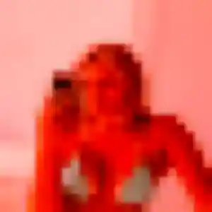 Contacte Elodie, 26 ans à Coulogne en t'inscrivant