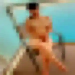 Clara, 26 ans, en ligne à Courthézon pour une rencontre coquine