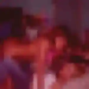 Regine (27 ans) à Crosne attend un rencontre cougar ce soir