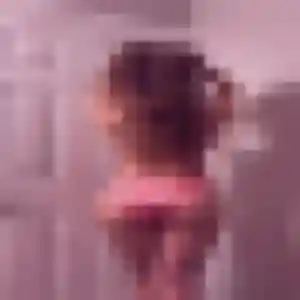 Photo sexy de Lamia, 29 ans à Ernée - plan discret