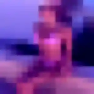 Leana, femme de 28 ans cherche rencontre cougar à Esvres