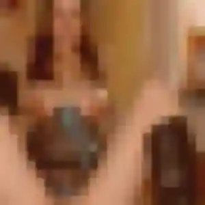 Henriette, femme de 34 ans cherche rencontre cougar à Eybens