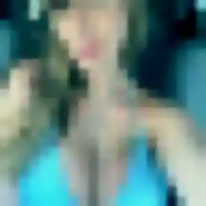 Rejoins Melodie, 19 ans à Faches-Thumesnil en t'inscrivant