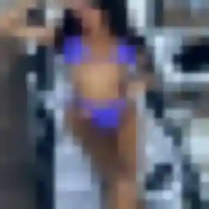 Charmante Elena, 40 ans à Ferrière-la-Grande - voir sa photo
