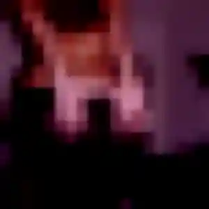 Découvre Emma, 22 ans à Fontenay-sous-Bois en privé
