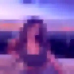 Laura de Fuveau, 35 ans - rencontre cougar discret