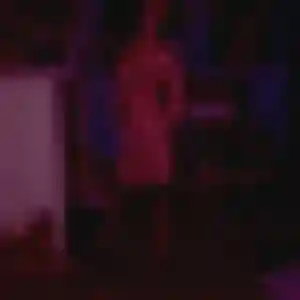 Coralie, 28 ans, en ligne à Garons pour une rencontre coquine