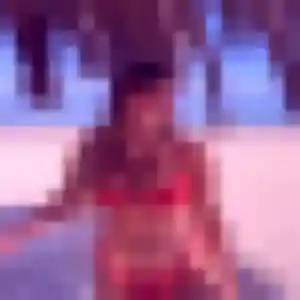 Yasmina, 24 ans, en ligne à Grande-Synthe pour un rencontre cougar