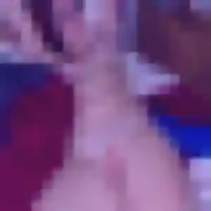Lamia de Grézieu-la-Varenne, 25 ans - rencontre cougar discret