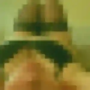 Photo de Uranie à Grigny (22 ans) - rencontre cougar gratuit