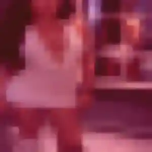Charmante Lucienne, 35 ans à Hayange - voir sa photo