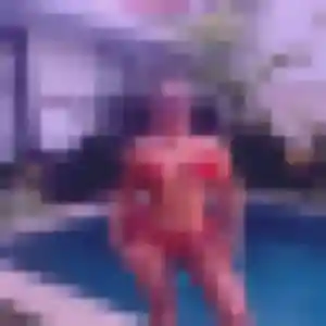 Irina, femme de 28 ans propose rencontre cougar à L'Haÿ-les-Roses