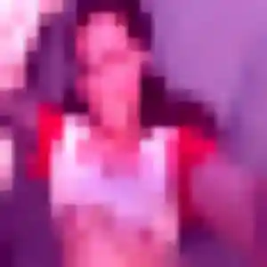Alexandra, 39 ans, en ligne à L'Isle-Jourdain pour une rencontre coquine
