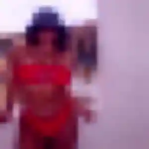 Geraldine, 27 ans, dispo pour rencontre cougar à La Courneuve