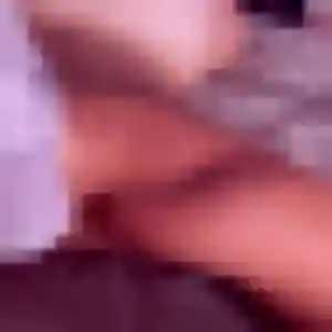 Theresa, femme de 19 ans propose rencontre cougar à La Crau