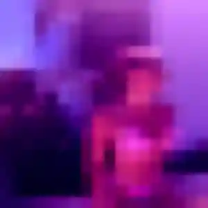 Kenza, femme de 21 ans cherche rencontre cougar à La Rochelle