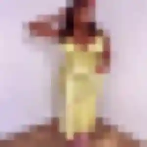 Photo sexy de Sibylle, 21 ans à La Roquette-sur-Siagne - rencontre sans lendemain