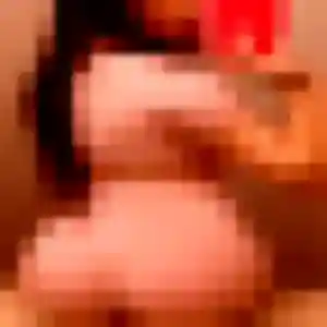 Ghislaine, 19 ans, disponible à La Talaudière pour un rencontre cougar