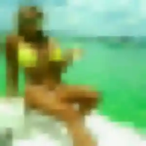 Rejoins Erika, 23 ans à Langueux en privé