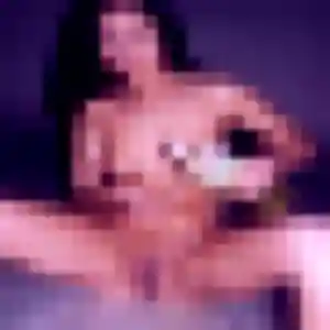 Profil de Melanie à Lannion (26 ans) - rencontre cougar discret