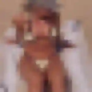 Profil de Isaure à Laval (45 ans) - rencontre cougar discret