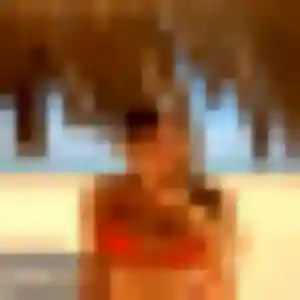 Melodie, femme de 25 ans propose rencontre cougar à Le Pradet