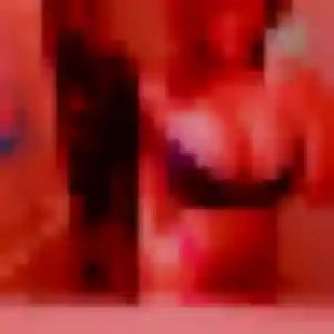 Pauline, 35 ans, dispo pour rencontre cougar à Les Sables-d'Olonne
