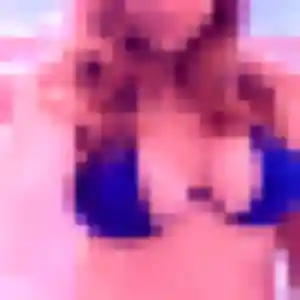 rencontre cougar à Mably : photo de Coralie, 19 ans - accès libre