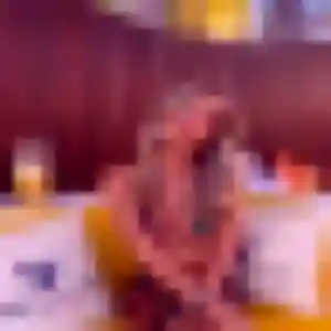 Photo de Celeste à Mâcon (30 ans) - rencontre cougar anonyme