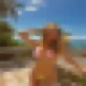 Anne-Charlotte, 30 ans, cherche un rencontre cougar à Marnaz