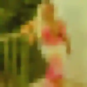 Charmante Sabine, 23 ans à Montceau-les-Mines - la contacter